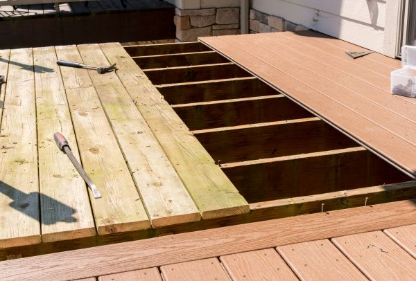 Cost of Deck Floor Replacement in Hampstead