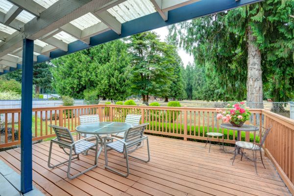Cost of Deck Carpentry Service in Hampstead